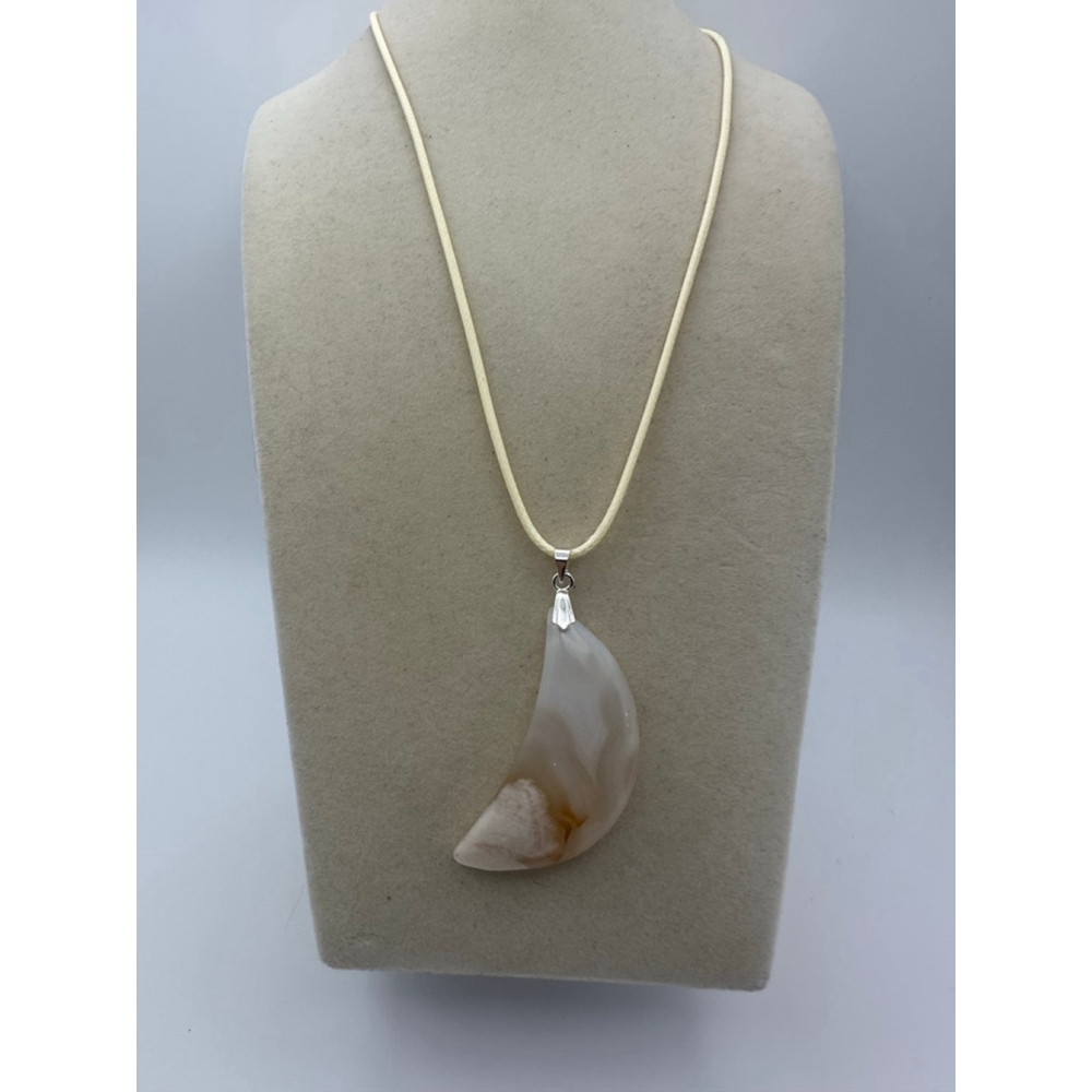 Natural Flower Agate Crescent Moon Pendant Necklace - Picture 10 of 11